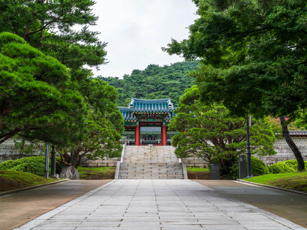忠武公李舜臣記念館の外観