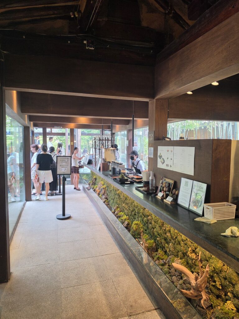 청수당에서 보내는 여유로운 시간
